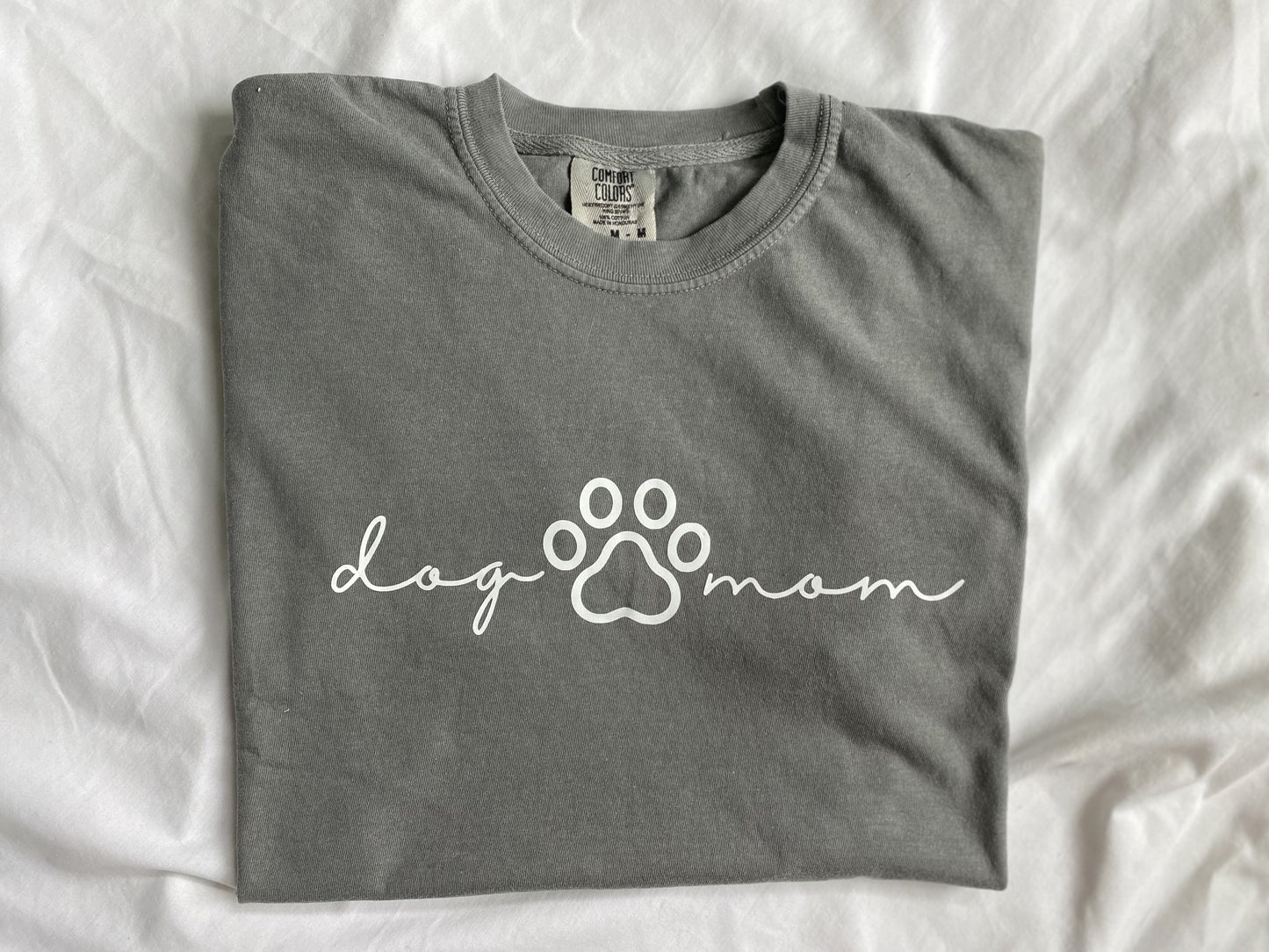 Dog Mom T-Shirt