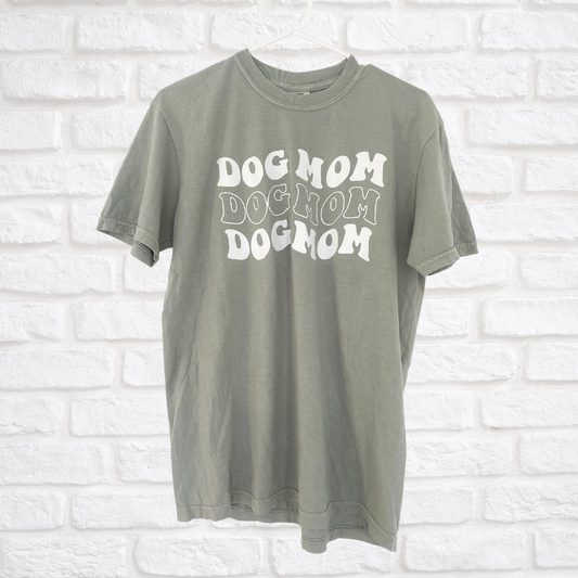 Sage Groovy Dog Mom T-shirt