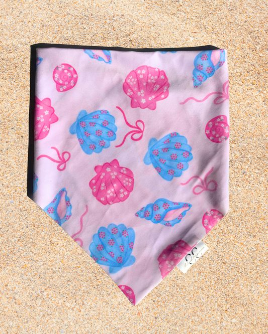 Seashell Kisses Scrunchie Dog Swimdana